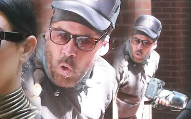 Co tam Kim. Spójrzcie na tego fotoreportera! (FOTO)