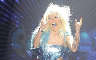 Doda: Jestem zajebiście zgrabna? Jestem.