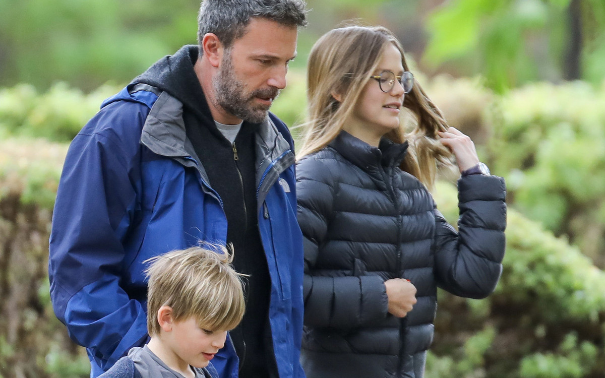 Ben Affleck zostawił na chwilę nową miłość i zajął się dziećmi (ZDJĘCIA)