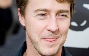 Edward Norton nie jest modny (FOTO)