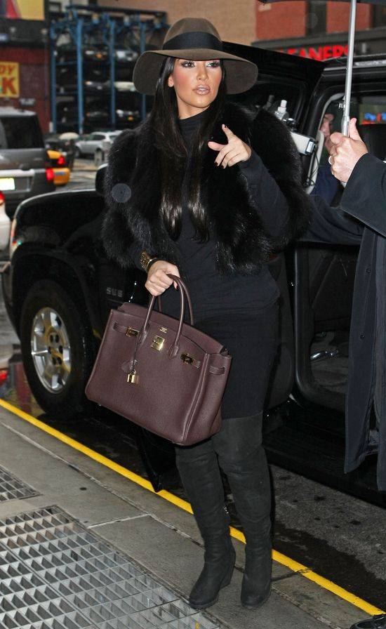 Kim Kardashian przed, w i po ciąży