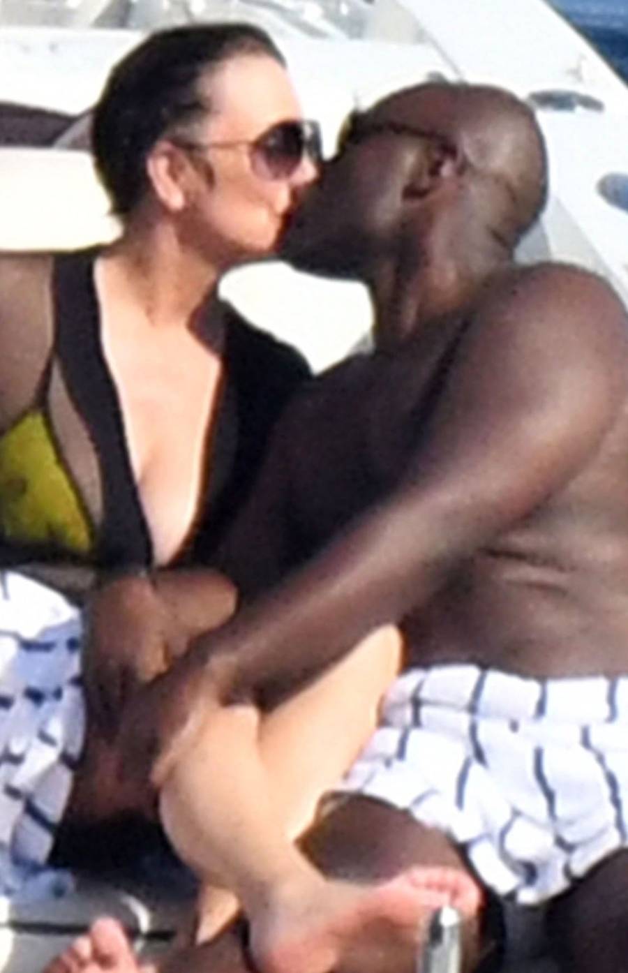 Kris Jenner i Corey Gamble CAŁUJA się na włoskich wakacjach