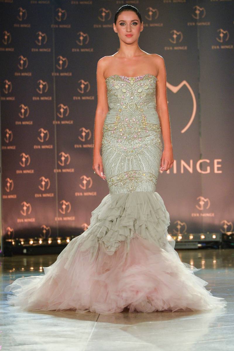 Tak wyglądała Tuchlińska, zanim została partnerką starszego milionera. Zdjęcia sprzed lat znów krążą w sieci