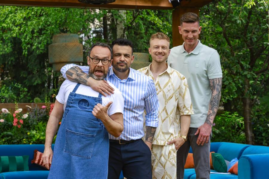 Artystyczny poranek w “Pytanie na Śniadanie”! II wicemiss World Maja Klajda, cała na biało Ilona Ostrowska (FOTO)