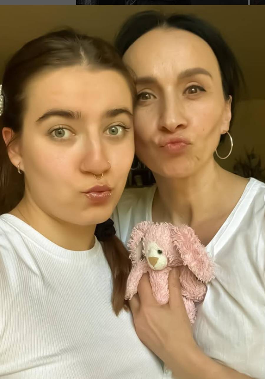 Renata Przemyk ponad 20 lat temu zdecydowała się na adopcję i samotne macierzyństwo. Jakie dziś ma relacje z córką?