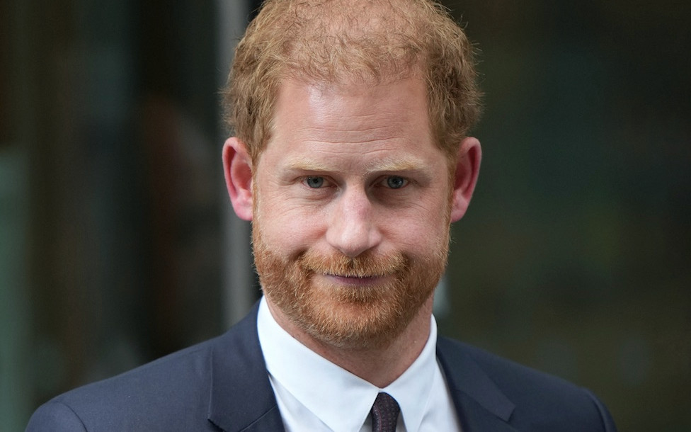 Książę Harry uważa, że został “zmuszony” do wyjazdu z ojczyzny