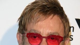 Elton John Oscary oglądał z synami (FOTO)