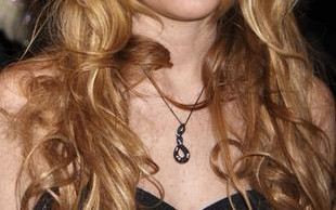 Lindsay Lohan obsypana mąką