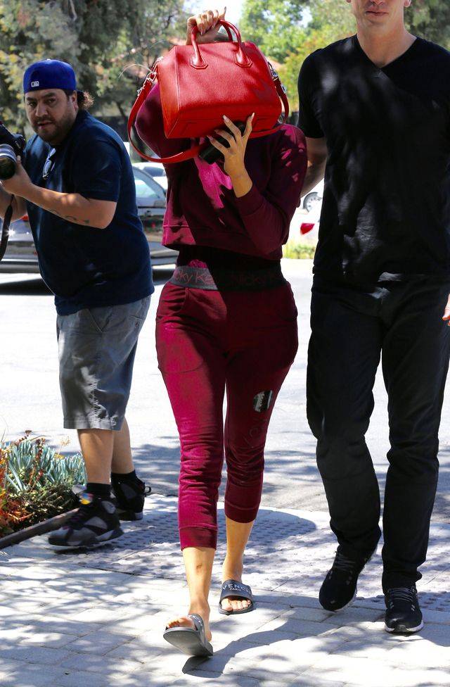 To dopiero CIEKAWOSTKA – ojcem Khloe nie jest ANI Robert Kardashian, ANI OJ Simpson?