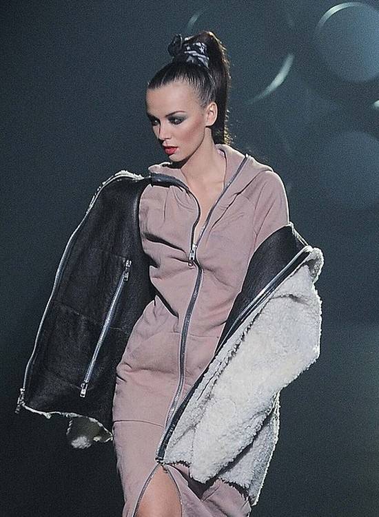 Paulina Krupińska na wybiegu