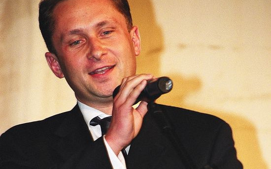 Najważniejsze fakty z życia Kamila Durczoka. Miał piękną żonę, wyrzucono go z TVN-u