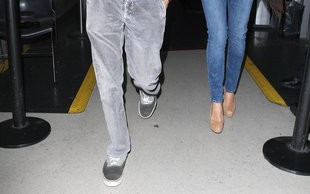 Zamaskowana Kate Hudson z narzeczonym (FOTO)