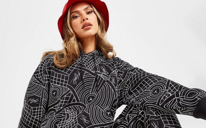 Streetwear dla kobiet z JD Sports