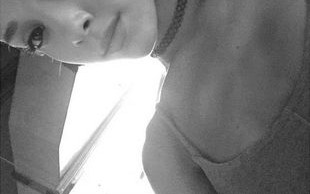 Ariana Grande pokazuje, że nie jest grzeczną dziewczynkąFOTO