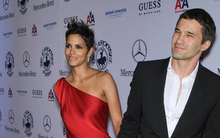 Halle Berry zaręczyła się z Olivierem Martinezem
