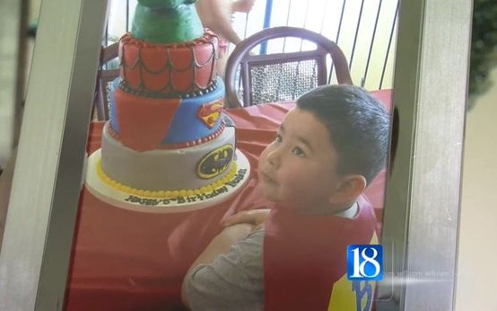 5-letniego fana komiksów żegnali superbohaterowie [VIDEO]