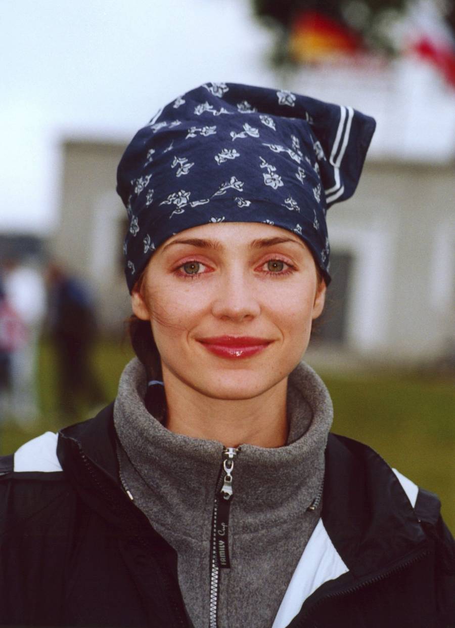 Zagrała w “Uprowadzenie Agaty”. Miała zostać wielką gwiazdą, a nagle zniknęła. Co dziś robi Karolina Rosińska?