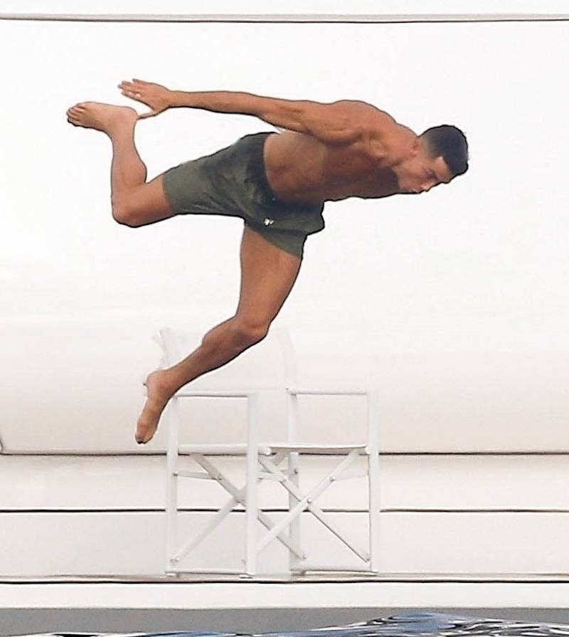 Cristiano Ronaldo i Gerogina Rodriguez wypoczywają na ogromnym jachcie (ZDJĘCIA)