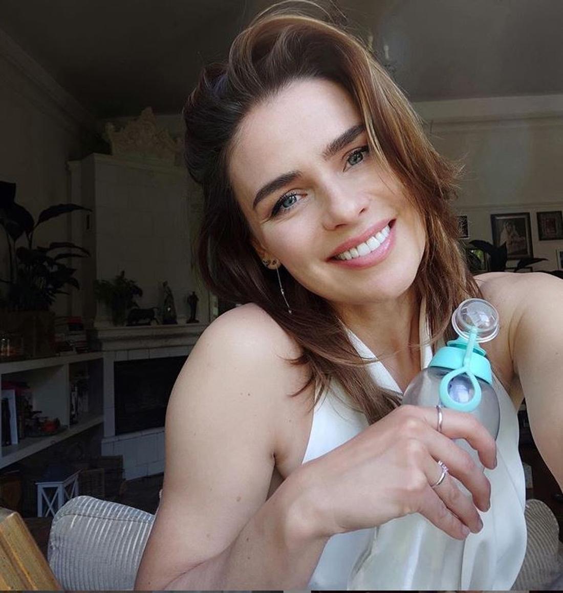 XIX wieczny dworek Nataszy Urbańskiej i Janusza Józefowicza.