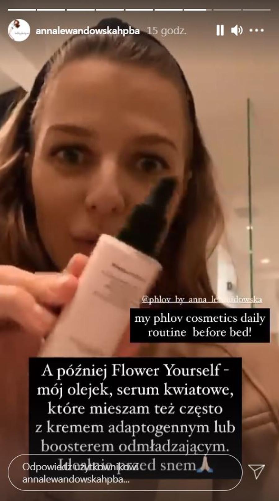 Wieczorna pielęgnacja Anny Lewandowskiej - czego używa? Anna Lewandowska zdradziła, jak dba o cerę.