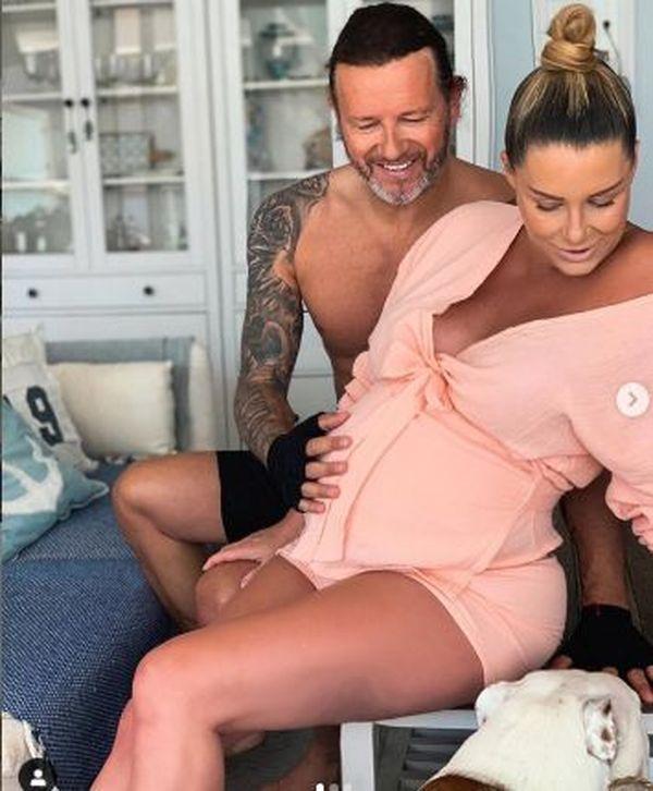 Małgorzata Rozenek-Majdan w ciąży z mężem, fot. Instagram