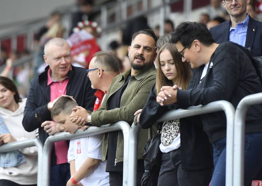 Gwiazdy na meczu reprezentacji Polski i Francji. Paulina Krupińska, Blanka Stajkow, Mata, Quebo…