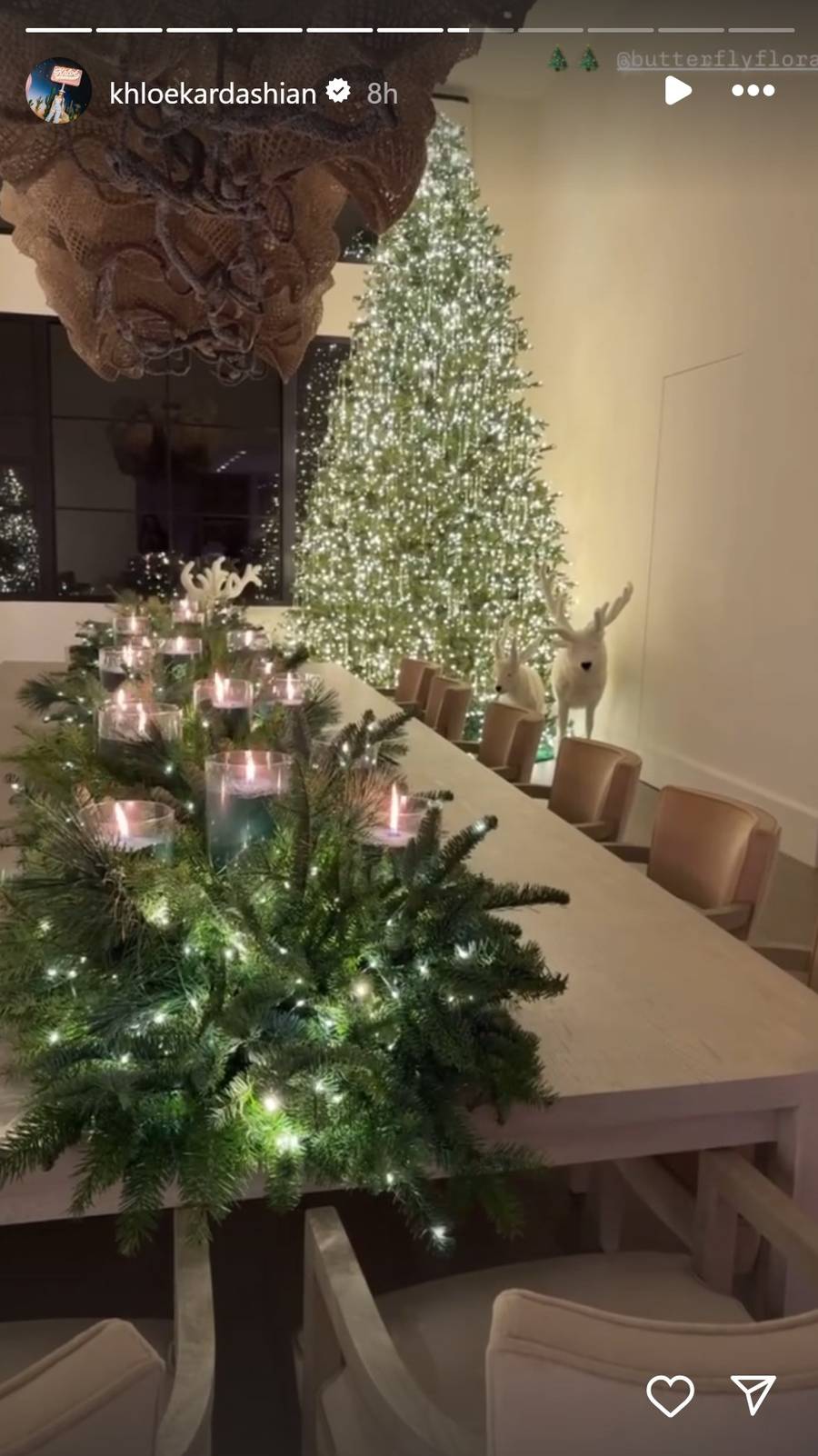 Kardashianki rywalizują o najbardziej olśniewające ozdoby świąteczne. Zobaczcie tylko, jak wyglądają ich domy! (FOTO)