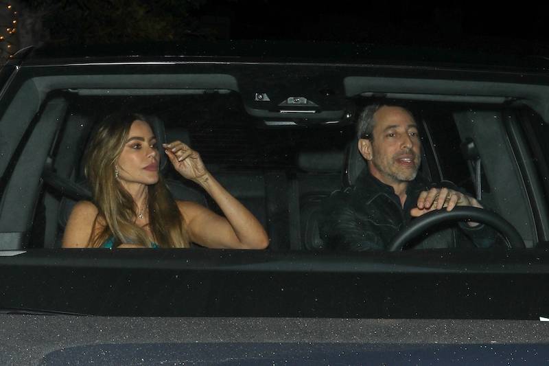 Kylie Jenner w lateksowej sukience promuje swoją wódkę. Zabrakło wsparcia sióstr… Co się dzieje?