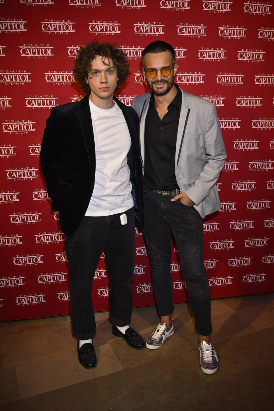 Gwiazdy brylują na premierze spektaklu “Pół żartem…”! Katarzyna Skrzynecka z mężem i córką, Anna Maria Sieklucka, Beata Tadla z ukochanym