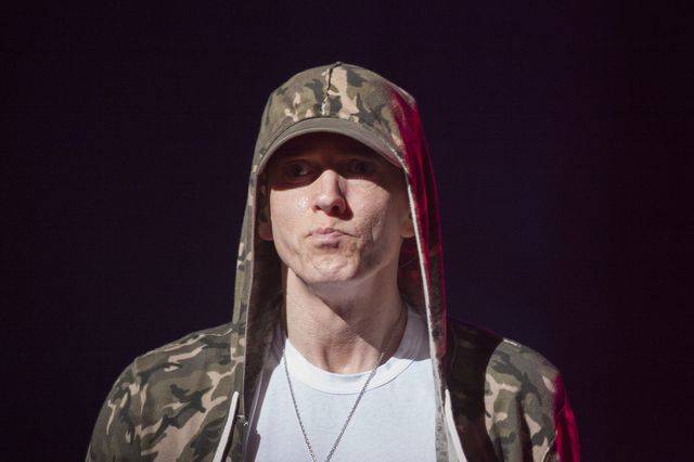 Karp,100 desek sedesowych i boczek? Jak sławy gwiazdorzą w hotelach?