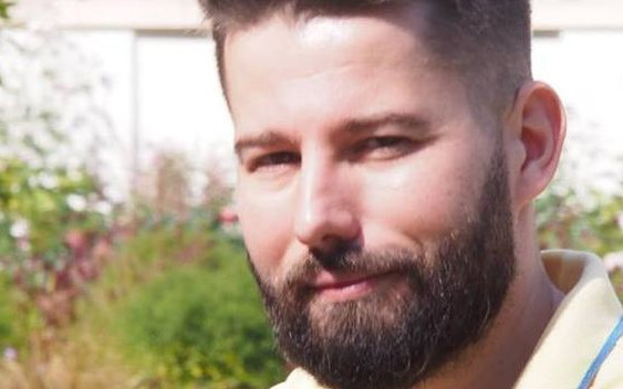 Policja i straż przeszukują dno Wisły, żona Piotra Kijanki wciąż ma nadzieję