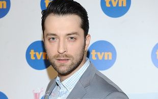 Filip Bobek lubi kobiety które go olewają