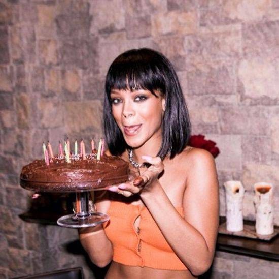 Rihanna świętuje 26. urodziny