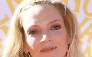 Uma Thurman straszy jako Meduza (FOTO)