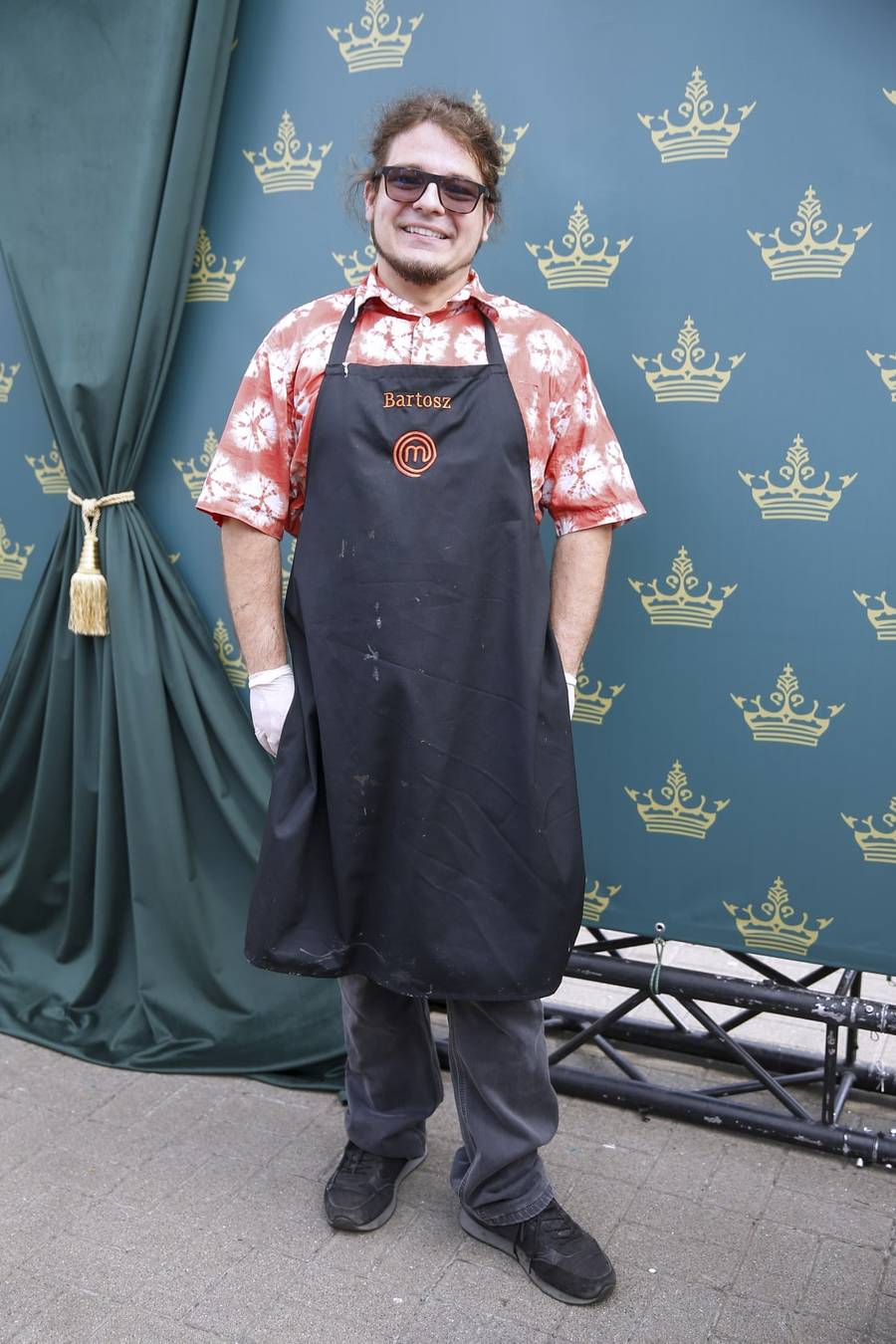 Magda Gessler CAŁUJE Michela Morana na gwiazdorskiej uczcie “MasterChefa”! Wyglądali jak król i królowa balu