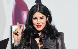 Tej rezydencji dorobiła się dzięki… robieniu tatuaży (FOTO)