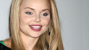 Iza Miko BEZ MAKIJAŻU (FOTO)