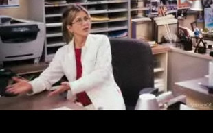 Aniston i Decker w trailerze Just Go With It! [VIDEO]