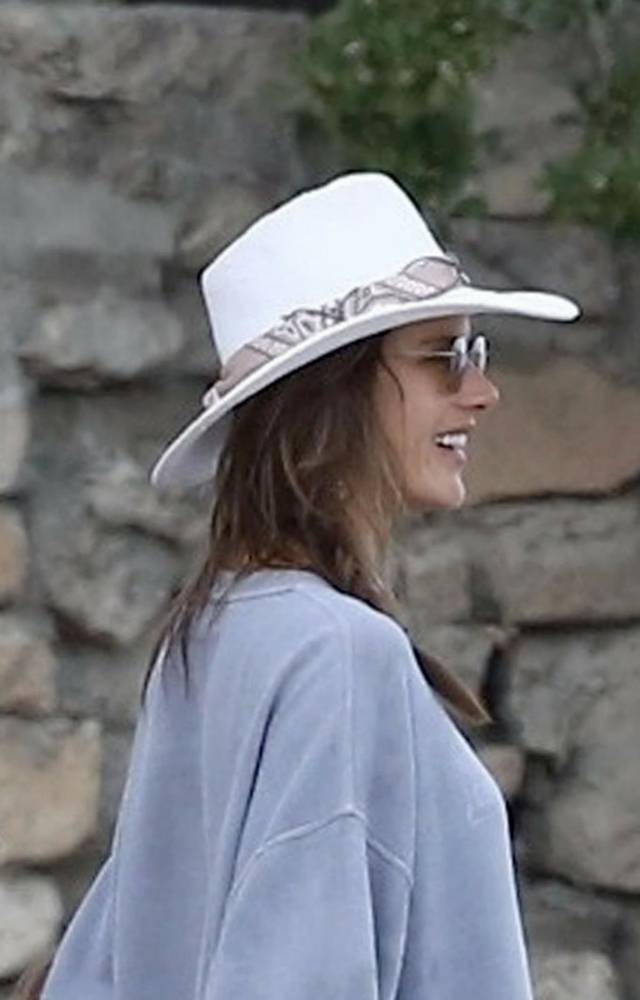 Co się stało z pupą Alessandry Ambrosio?!