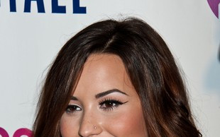 Demi Lovato: Właściciele klubów dawali mi narkotyki