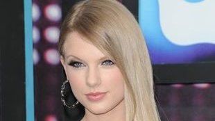 Taylor Swift zaprzyjaźniła się z Maggie Gyllenhaal (FOTO)