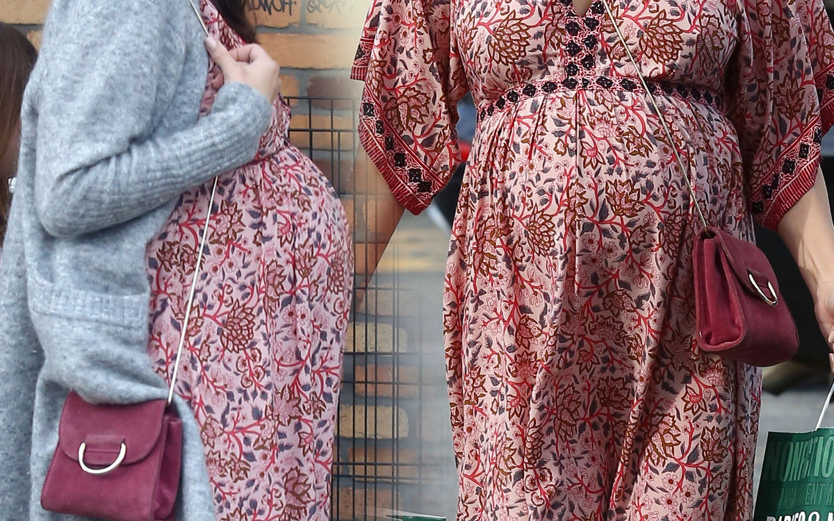 Całkiem niedawno wzięła ROZWÓD, a lada dzień urodzi dziecko (ZDJĘCIA)