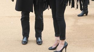 Kate Moss próbowała ukryć zmarszczki? (FOTO)