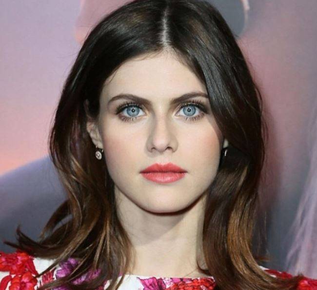 Nowa dziewczyna Zaca Efrona – Bardzo PRZECIĘTNA i… starsza od niego!