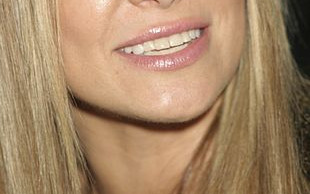 Carmen Electra w nowej fryzurze (FOTO)