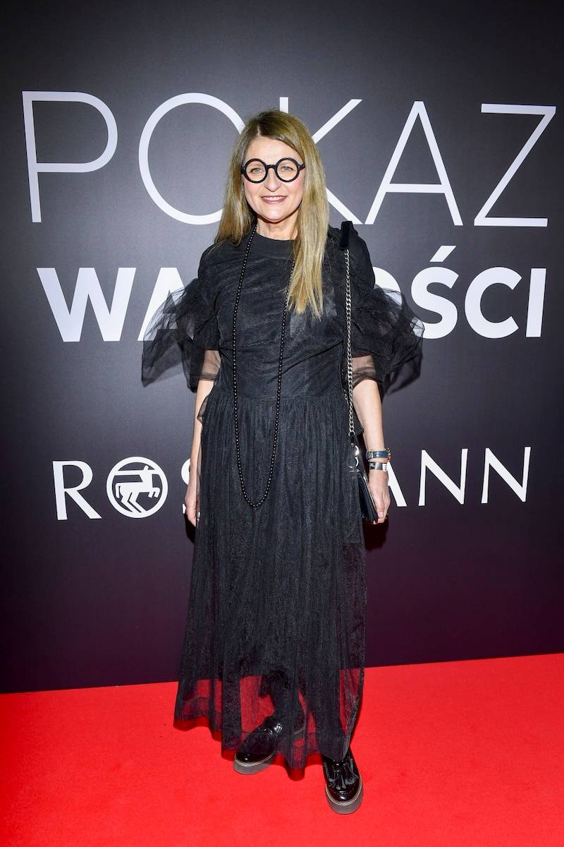 Celebrytki na pokazie drogerii. Naturalna ukochana Milika, Leszczak w odważnej koronce, drapieżna Wieniawa na wybiegu