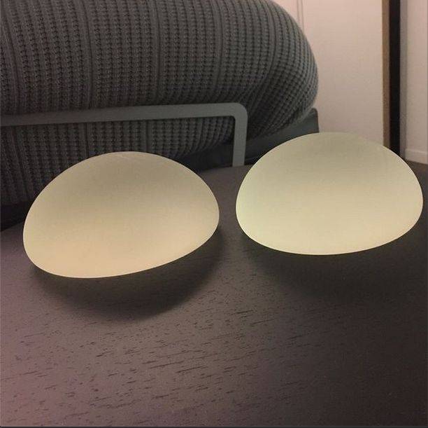 Gwiazdy, które zmniejszyły biust