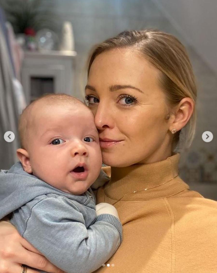 Basia Kurdej-Szatan z dwumiesięcznym synem.