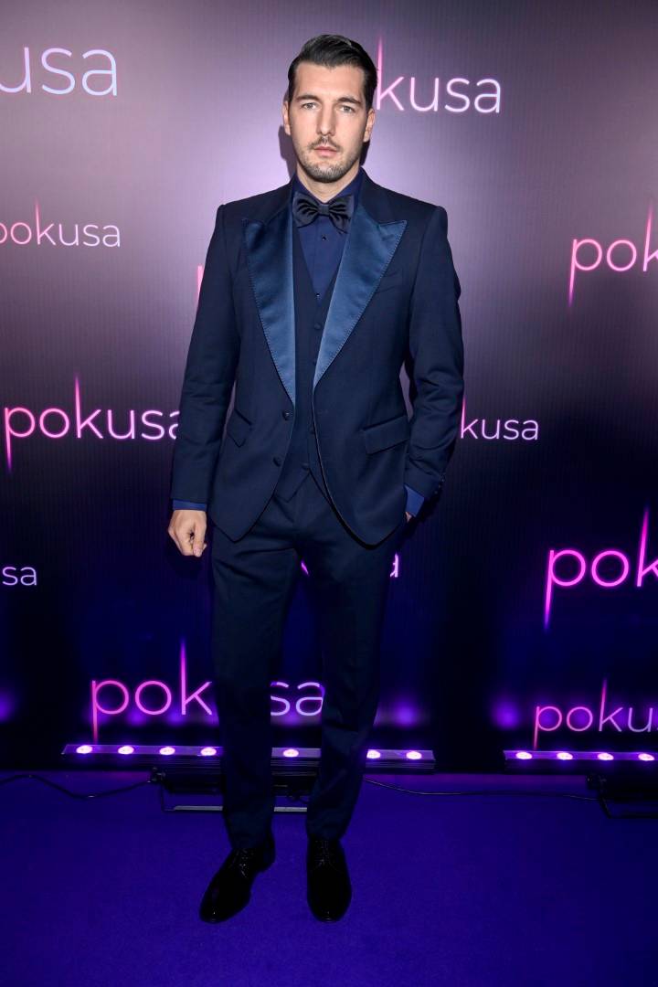 Premiera filmu “Pokusa”: Helena Englert z czarnymi ustami, Stifler w złotej masce, Maria Sadowska w smokingu