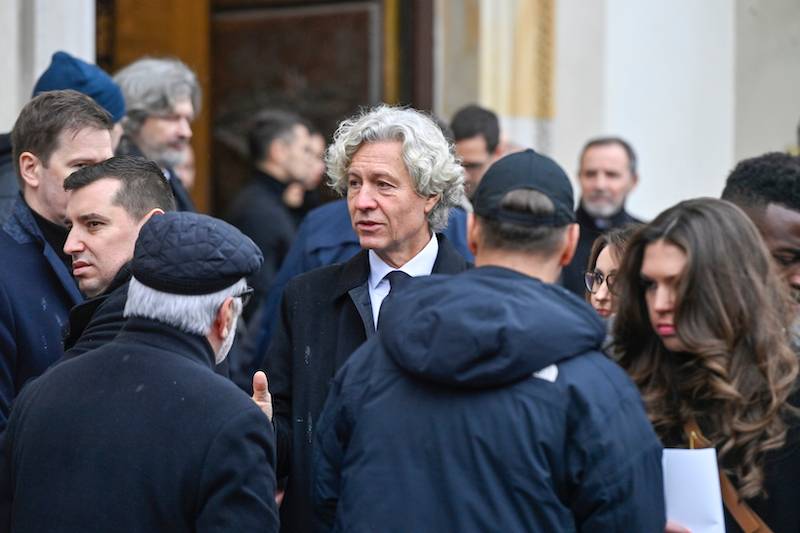 Pogrzeb Lucjana Brychczego. Tłumy piłkarzy i kibiców przyszły pożegnać legendę Legii Warszawa